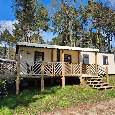 Mobilhome Luxe 40 M2, 4 A 6 Personnes